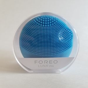 FOREO LUNA play Facial T-Sonic Cleansing Device Aquamarine Blue Brand New Sealed